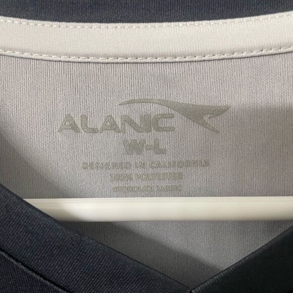 Alanic “Rhythm and Blues Houston Skyline” Performance Graphic Tee –Women’s Large - Picture 2 of 5